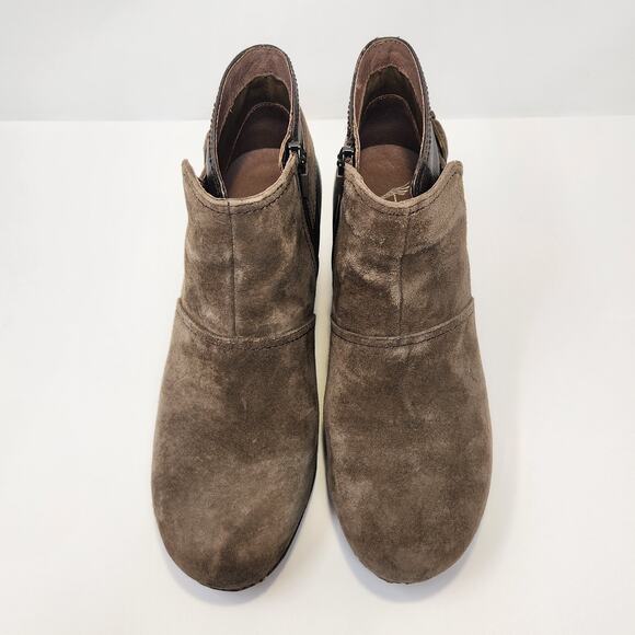 Dansko Women Shirley Wedge Ankle Boot Bootie Size 40 US 9.5 Brown Taupe Suede - Picture 2 of 9